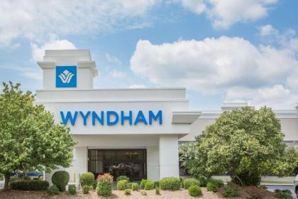 Wyndham Riverfront Hotel Arkansas